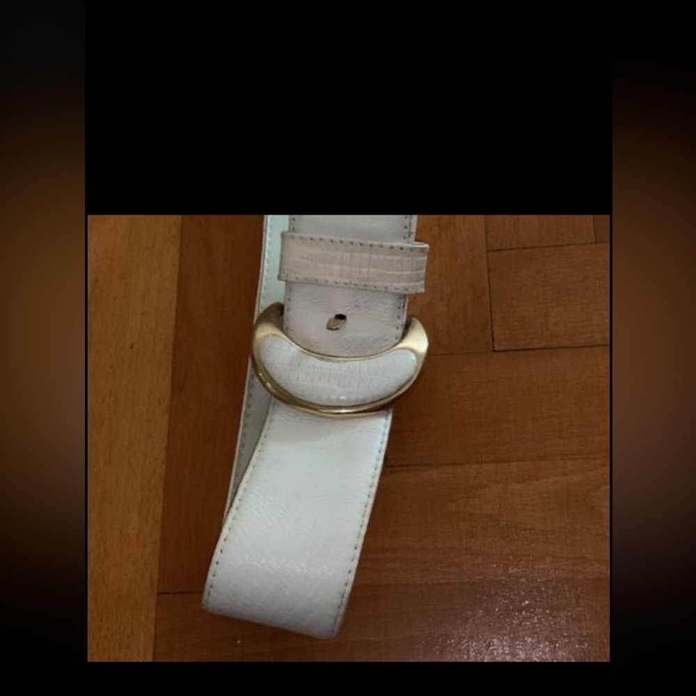 Liz Claiborne belt